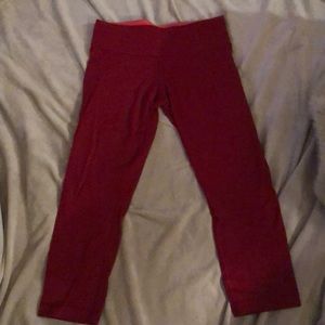 Lululemon wunder under crops
